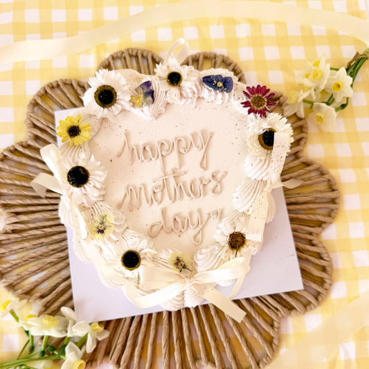 Mothers Day Personalised Mini Heart Cake